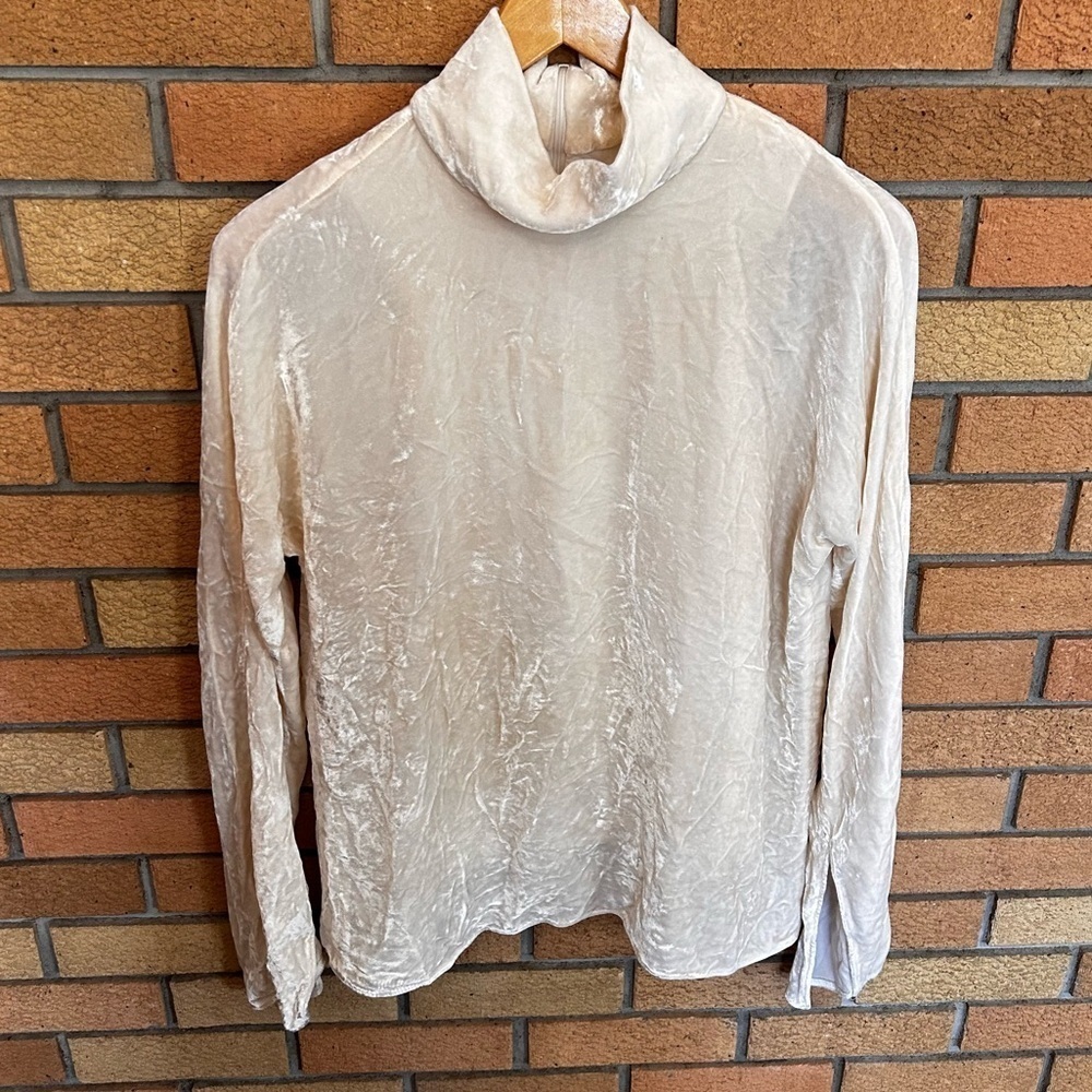 Tibi Crushed Velvet Cream Long Sleeve Turtleneck Top Size Medium
